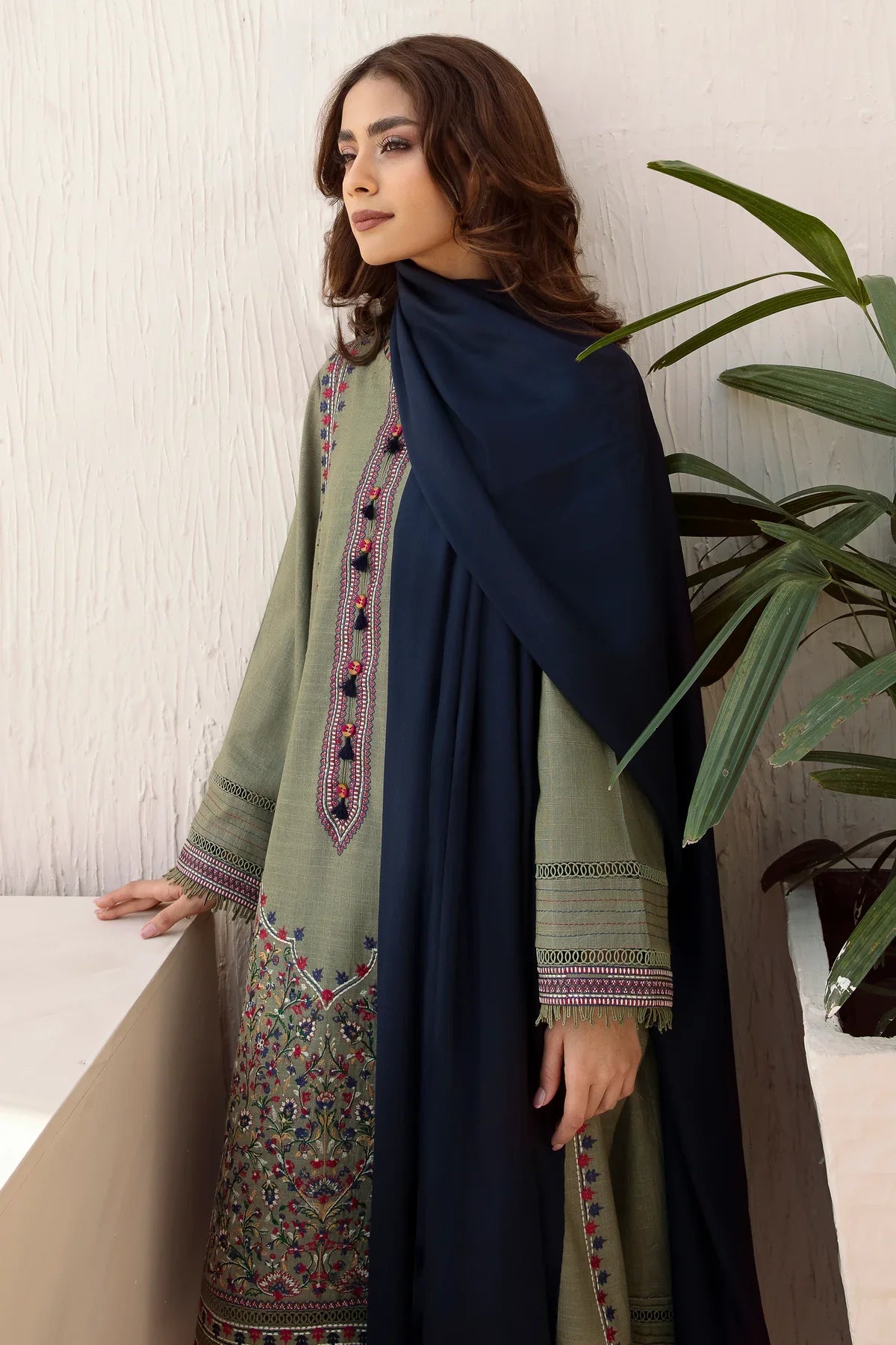 JAZMIN Winter khaddar 3pc Embroidered Suite -AC0691