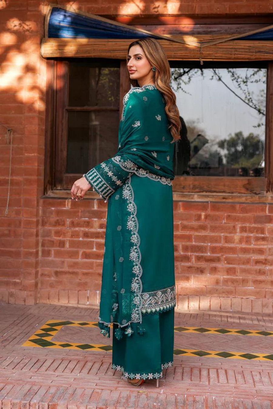 FARASHA Winter EMBORIDED DHANAK 3PC Suite -AC0122