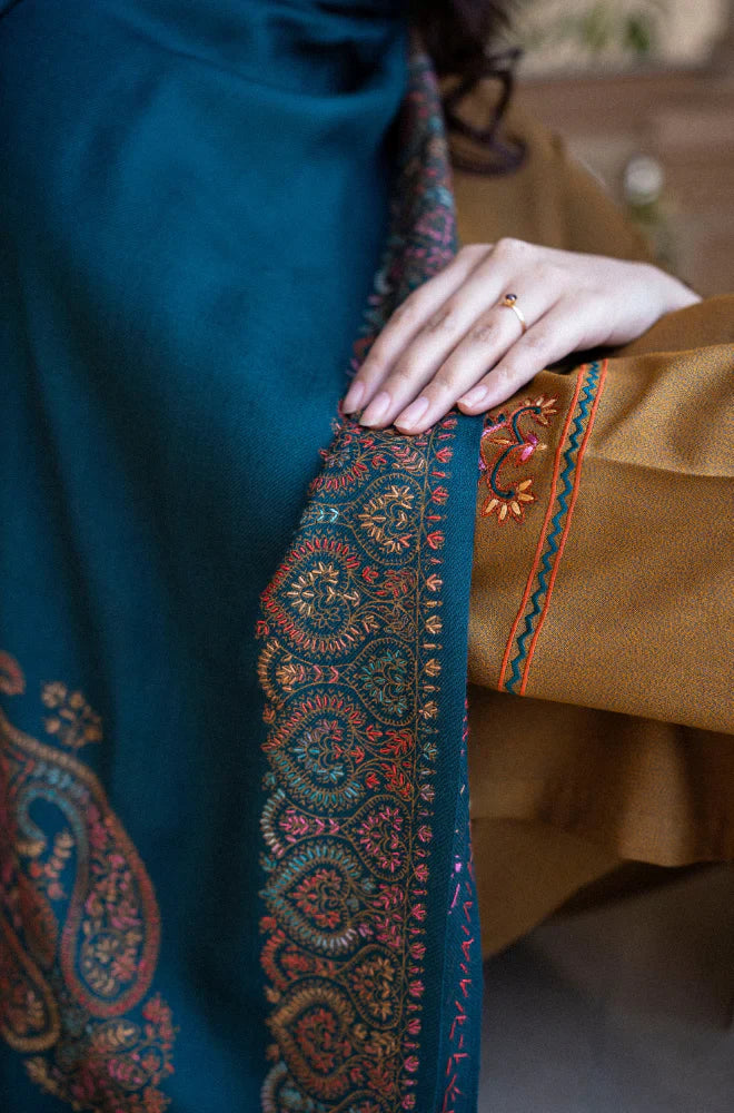 AISLING Winter 3PC Dhanak Embroidered Suite -AC0702