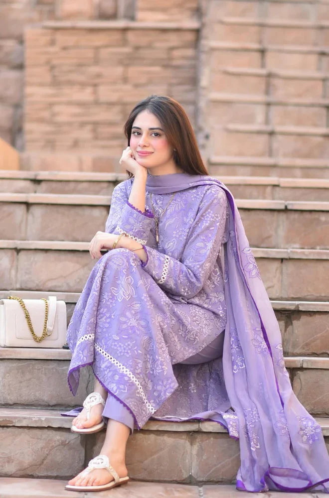 BREEZE Winter 3PC Dhanak Embroidered Suite -AC0786