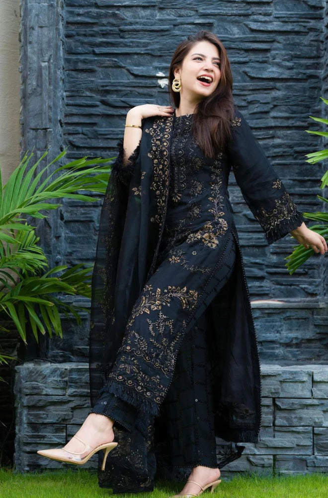 Alkaram Winter 3PC Dhanak Embroidered Suite -AC9213