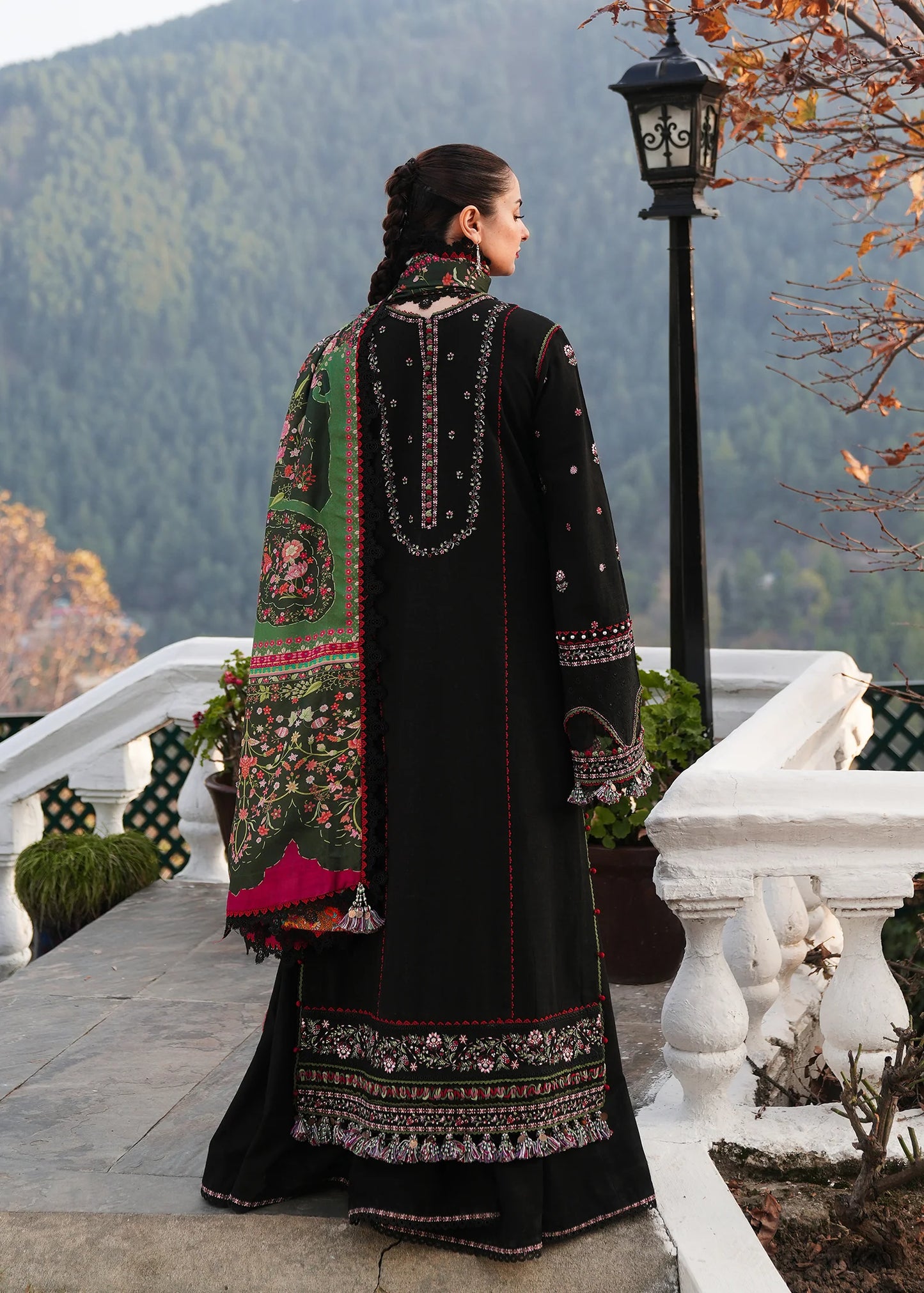 Hussain Rehar Winter Embroidered 3pc Dhanak Suite -AC0710