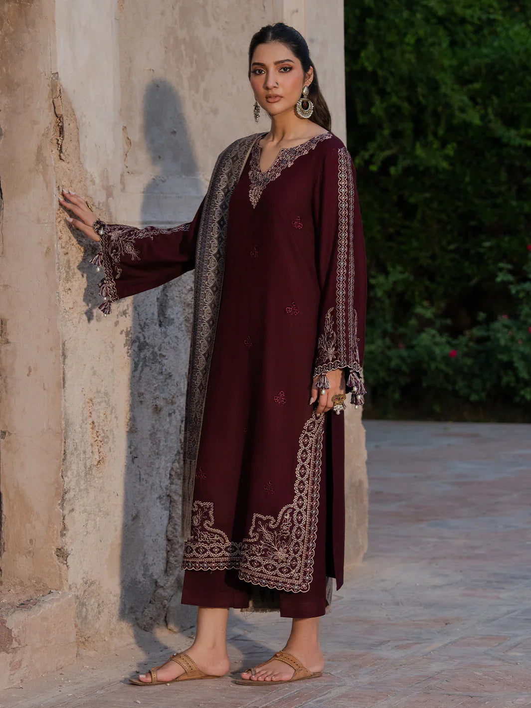 Jazmin  Winter 3PC Dhanak Embroidered Suit -AC0736