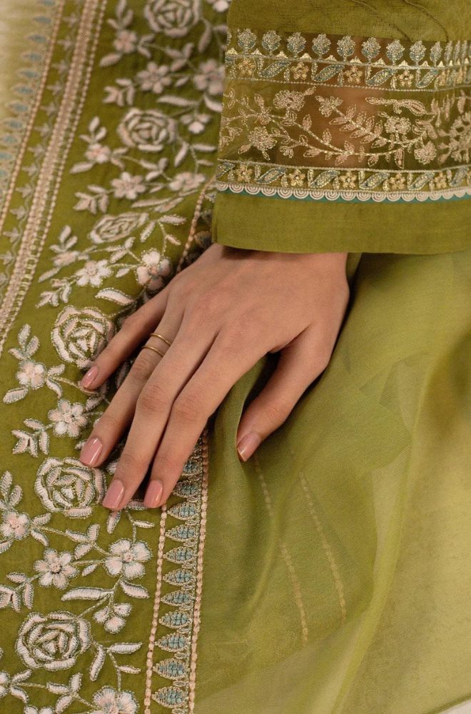 Zara Shahjahan - Summer 3PC Lawn Embroidered Suit - AC0210