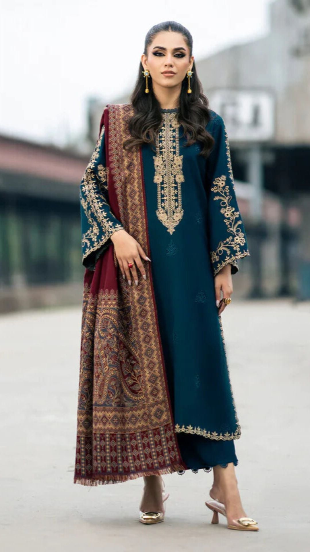 IZEL Winter 3PC DHANAK EMBROIDERED SUIT -AC0711